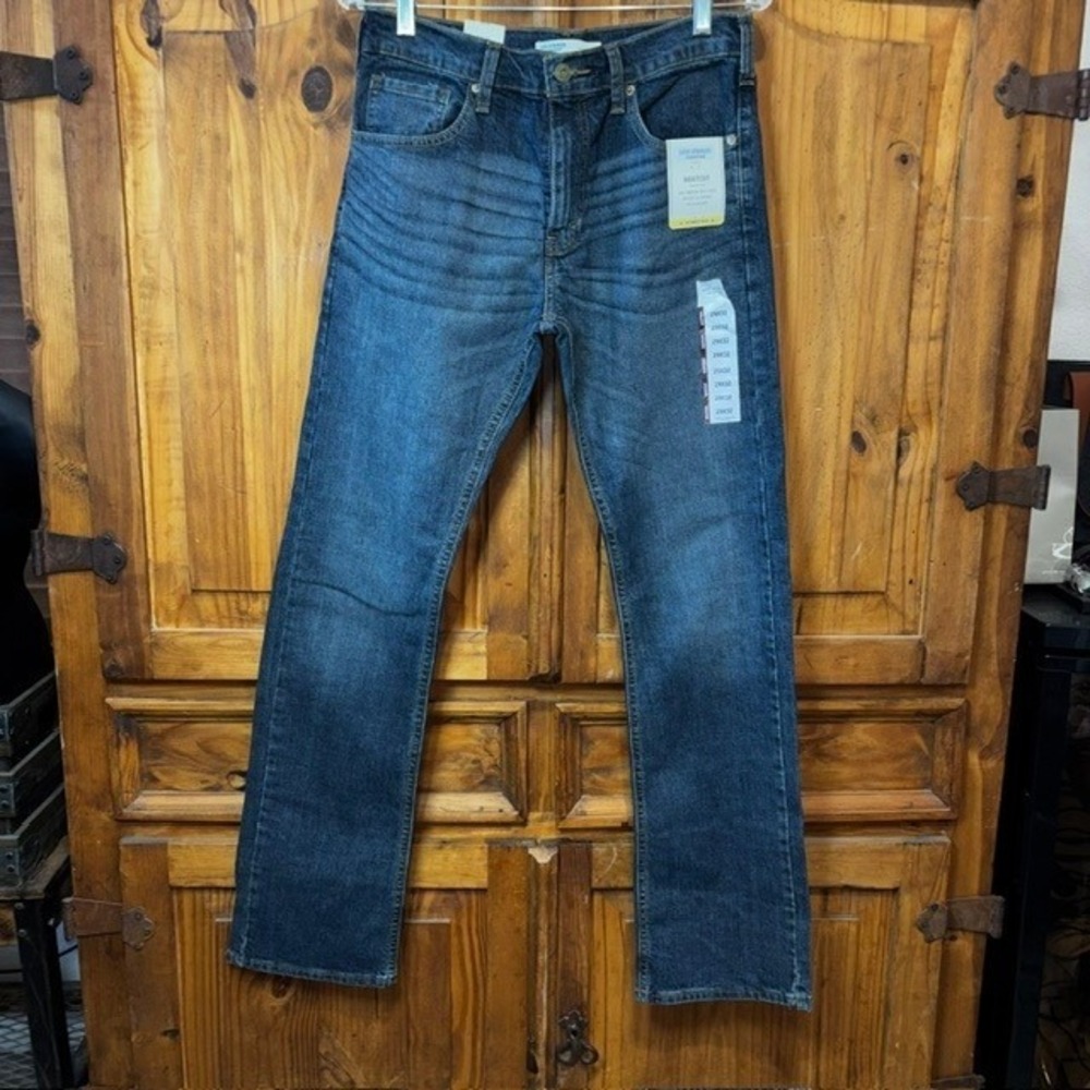 Signature by Levi Strauss Gold Label Bootcut Jeans Dark Wash 29x32 Ultimate Flex - Picture 2 of 8